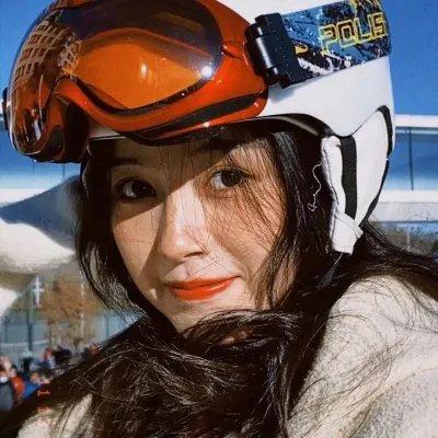 少女救地球